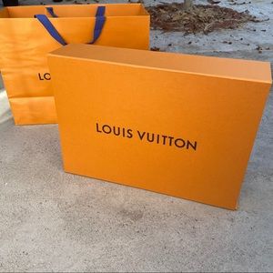 Authentic LOUIS VUITTON gift box&bag
